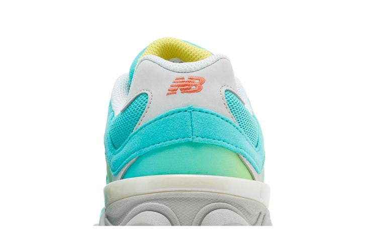 New Balance 9060 "Cyan Burst"