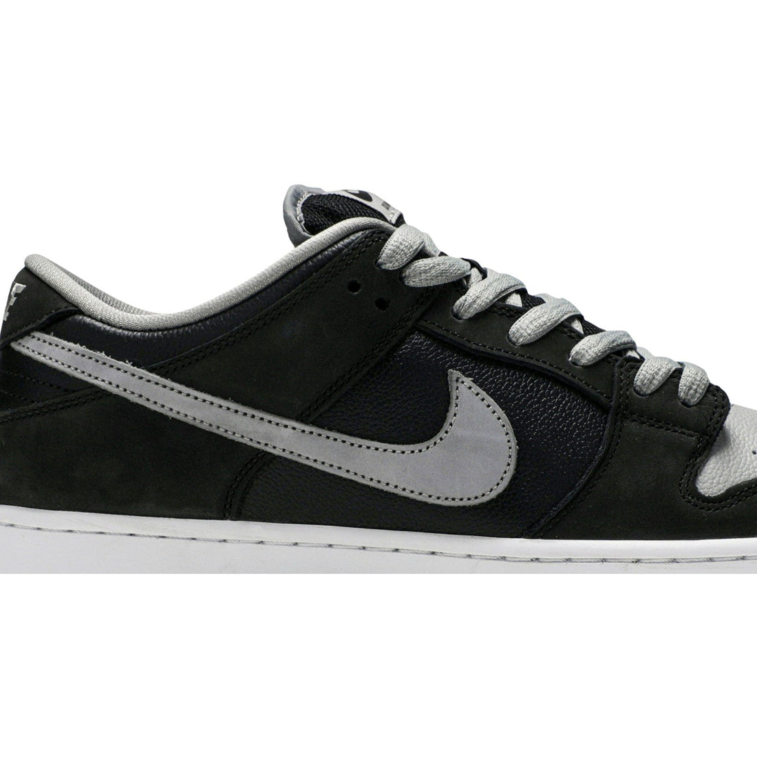 NIKE SB DUNK LOW ‘J-PACK SHADOW’